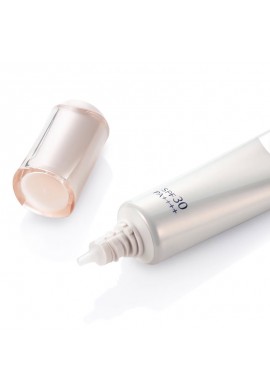 Azjatyckie kosmetyki Shiseido ELIXIR White Day Care Revolution C SPF30 PA++++