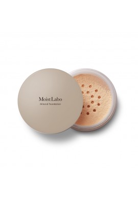 Meishoku Moist Labo Mineral Foundation SPF50 PA++++