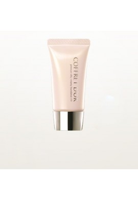 Azjatyckie kosmetyki Kanebo Coffret D'or Premium Silky Creamy Foundation UV